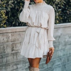 Vici smocked dress! Size large